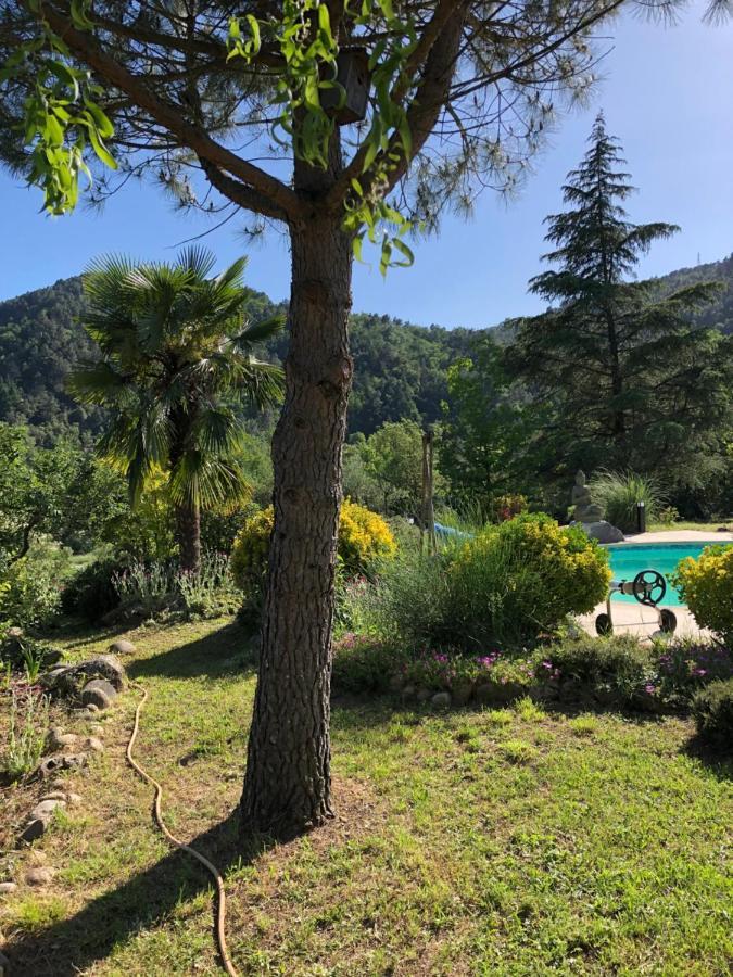 Les Ollieres Sur Eyrieux - La Maison Du Bonheur Bagian luar foto