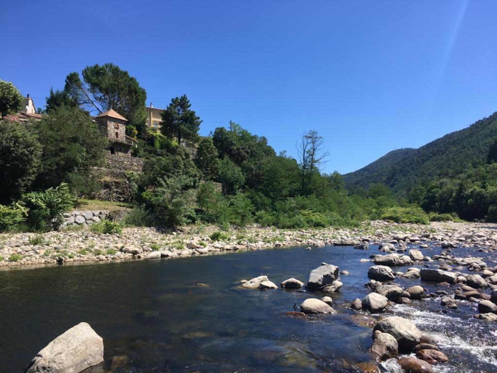 Les Ollieres Sur Eyrieux - La Maison Du Bonheur Bagian luar foto
